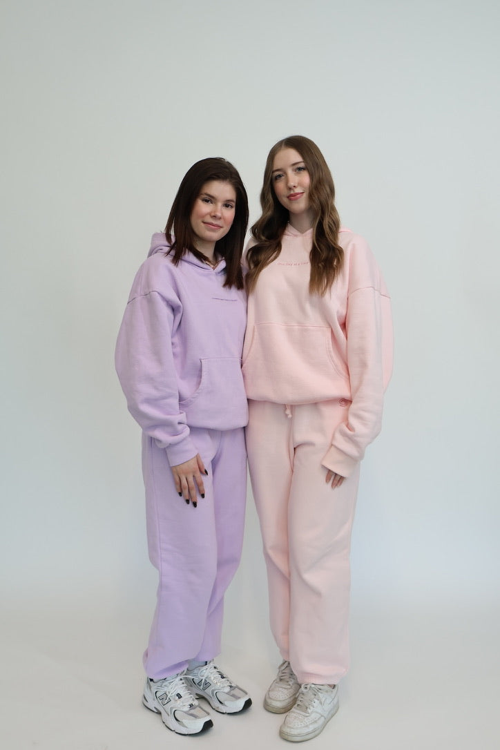 Elevate Sweatpant - Lily